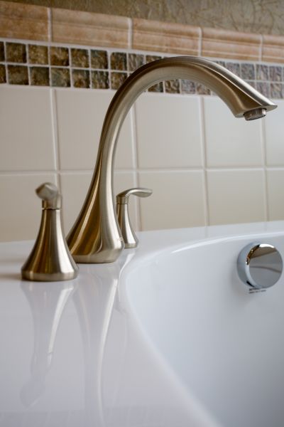 Cost of Bathtub Faucet Repair in Jefferson City